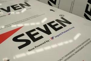 Pintu ACP Material Modern dengan Kesan Bersih dan Perawatan Mudah